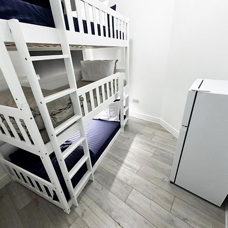 149 Budget Guesthouse Londra Esterno foto