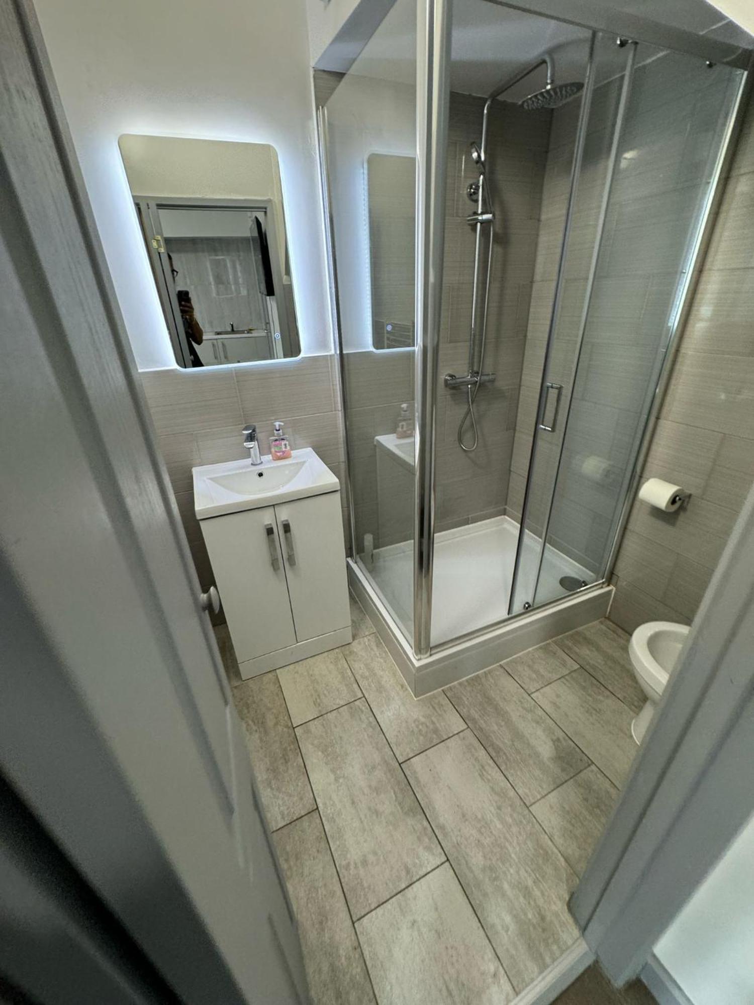 149 Budget Guesthouse Londra Esterno foto